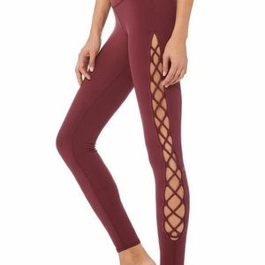 Alo Leggings